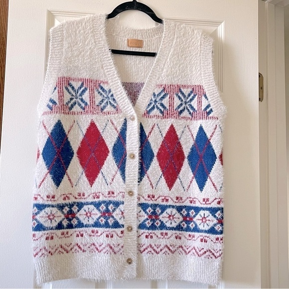 POL Fuzzy Knit Vest Women Size M Button Front Western Tribal Boho Tan Red Blue - Picture 1 of 11